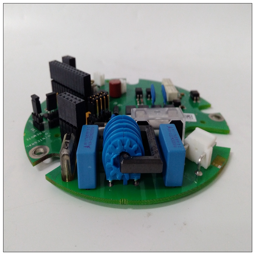 D685A1156U01 -2.jpg